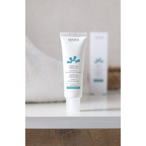 Крем BABE Легкий 24 часа увлажнения с SPF 20 для любого типа кожи 50мл